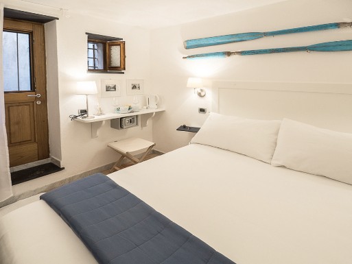 Casa Giamba Bed & Breakfast - Via A. del Santo 60 - Vernazza, Cinque Terre (SP) - Italy